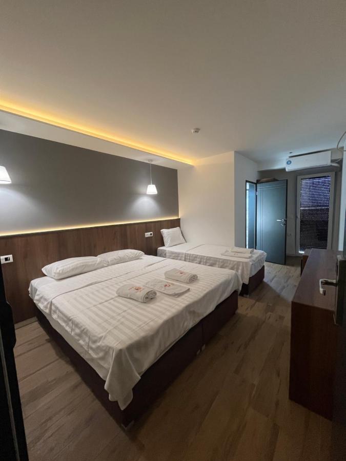 Kubi Hotel Struga Exterior photo